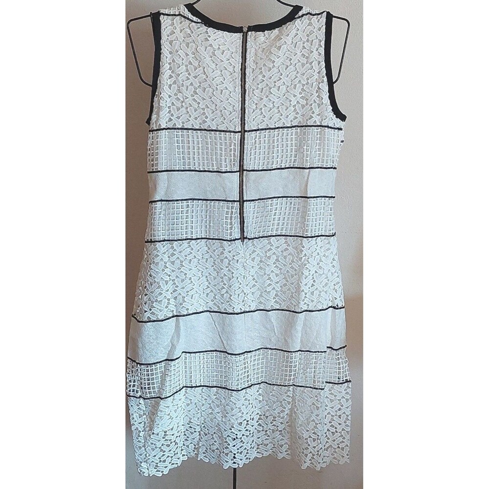 Nwt Elvi Us Sz 14 Uk Sz 18 Shift Dress Crochet Lace Lined White Black Trim New - Picture 3 of 11